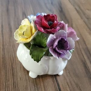 Aynsley | October Anemone bone China Flowers